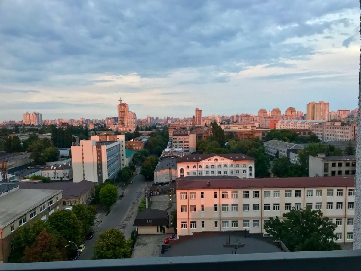 My Smartapart Hotel Today Kiev Esterno foto